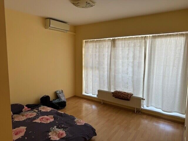 Titan Rasarit de Soare Apartament cu 4 camere de vanzare